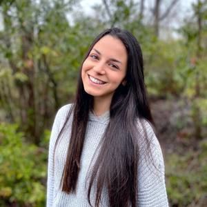 Meet your Posher, Shira